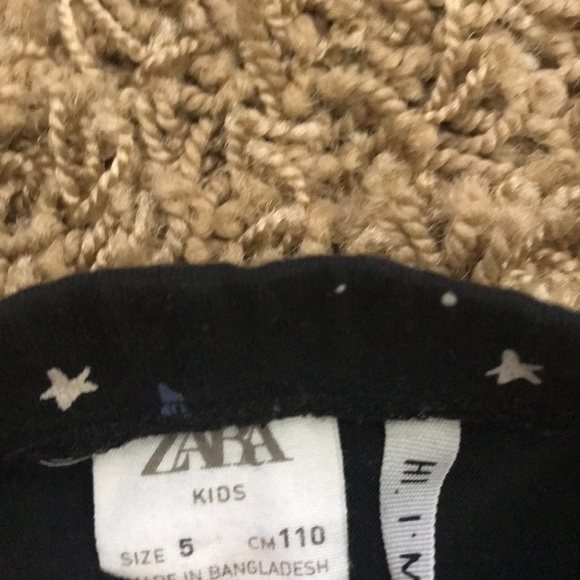 ✨🖤ZARA KIDS LEGGINGS🖤✨ - Picture 3 of 3